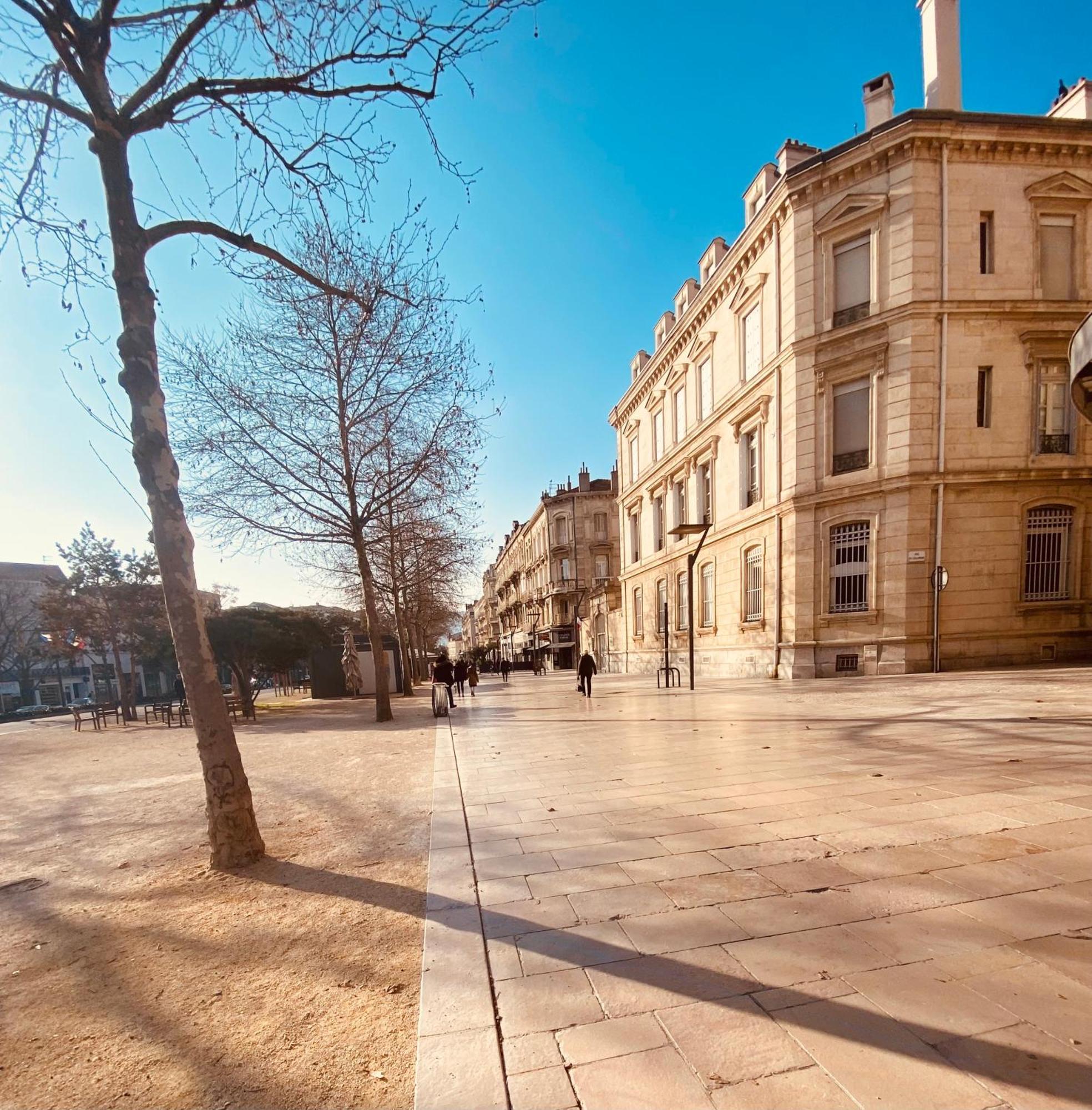 Appartement Centre Ville De Valence Face A La Gare ภายนอก รูปภาพ